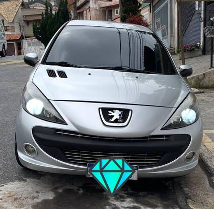 PEUGEOT 207 1.4 XR 8V FLEX 4P MANUAL PEUGEOT 207 1.4 XR 8V FLEX 4P MANUAL